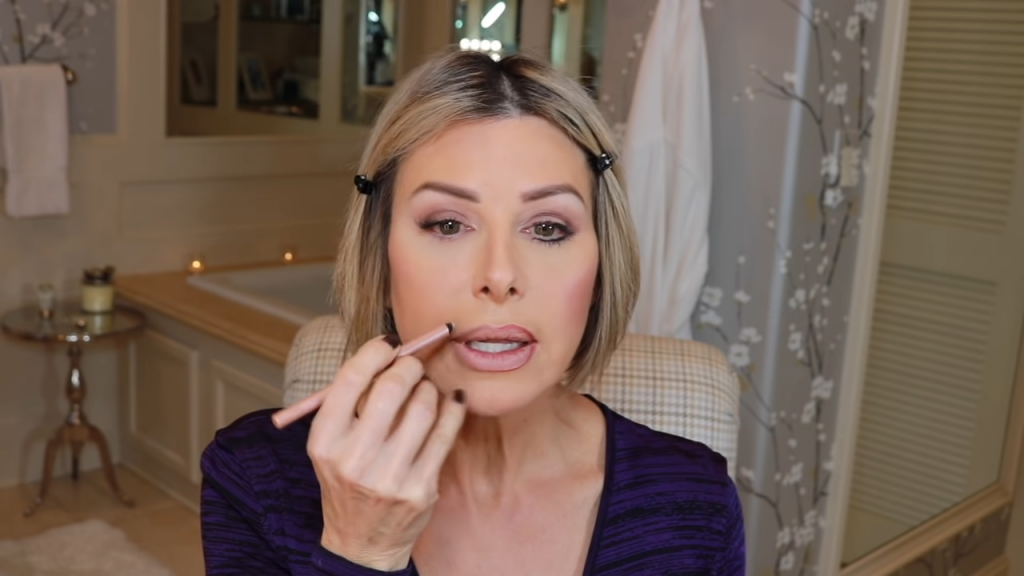 lips makeup